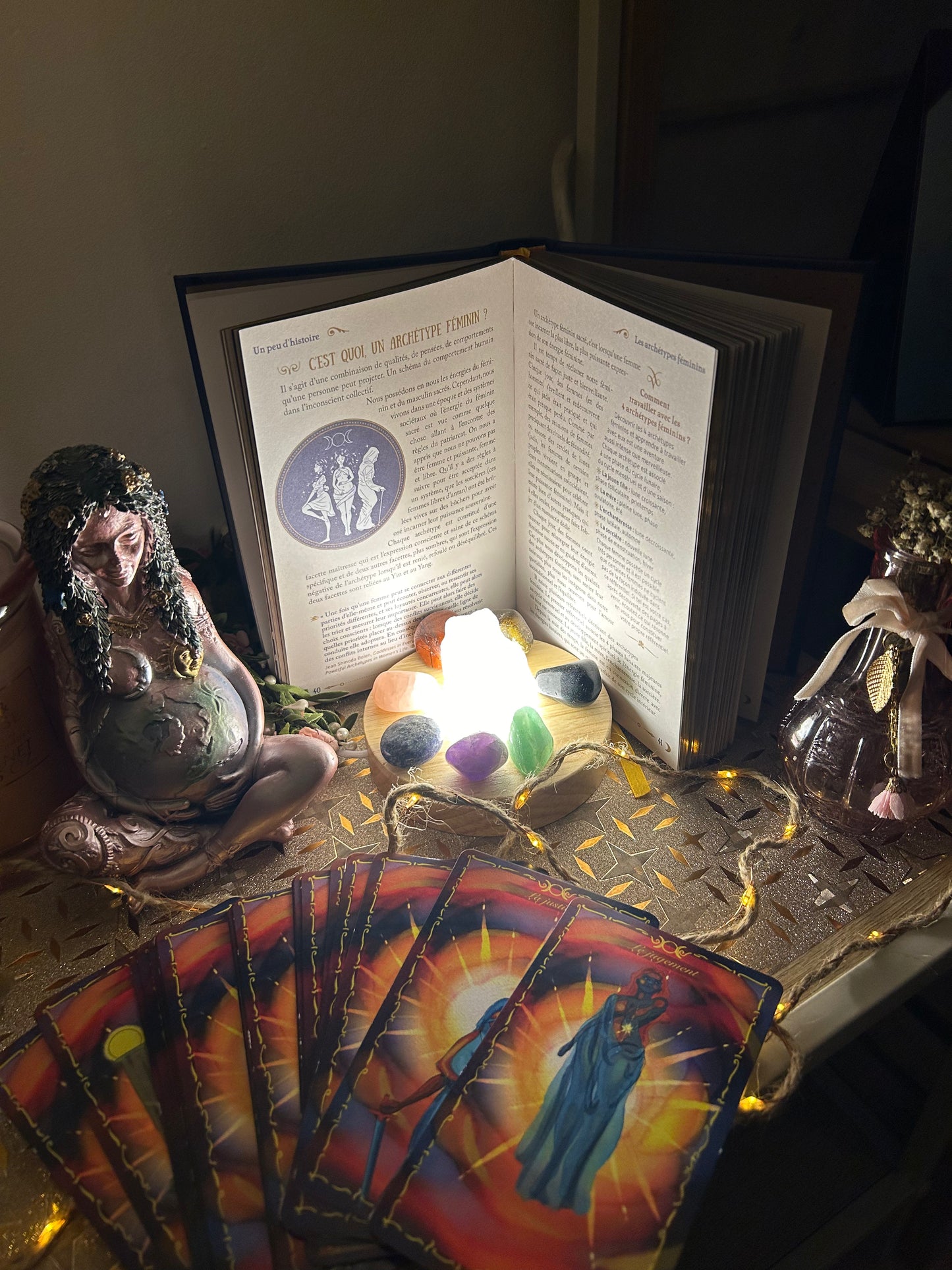 Tarot de la Féminité Sacrée
